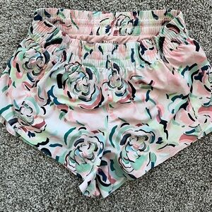 Athleta Printed Hustle 3” Short- XS- Pink and Green Floral - Like NEW!